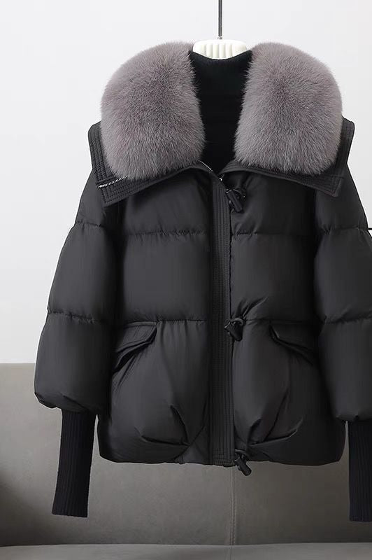 Millie | Short puffer jacket with faux fur collar